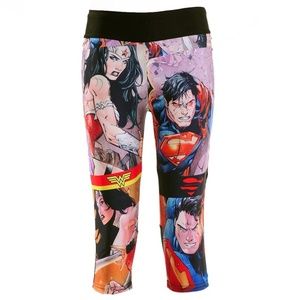 Wonder Woman / Superman Capri Leggings